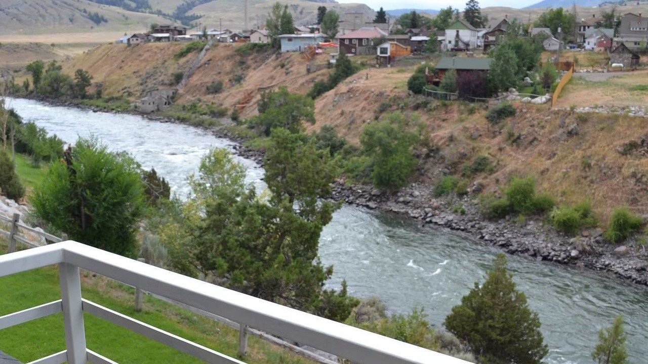 Photo of Others in Gardiner