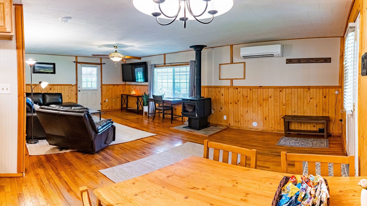 Photo of Kitchen in Halfway
