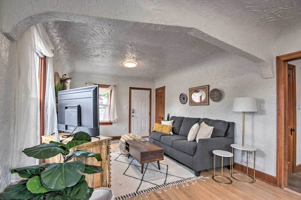 Photo of Livingroom in Laurel