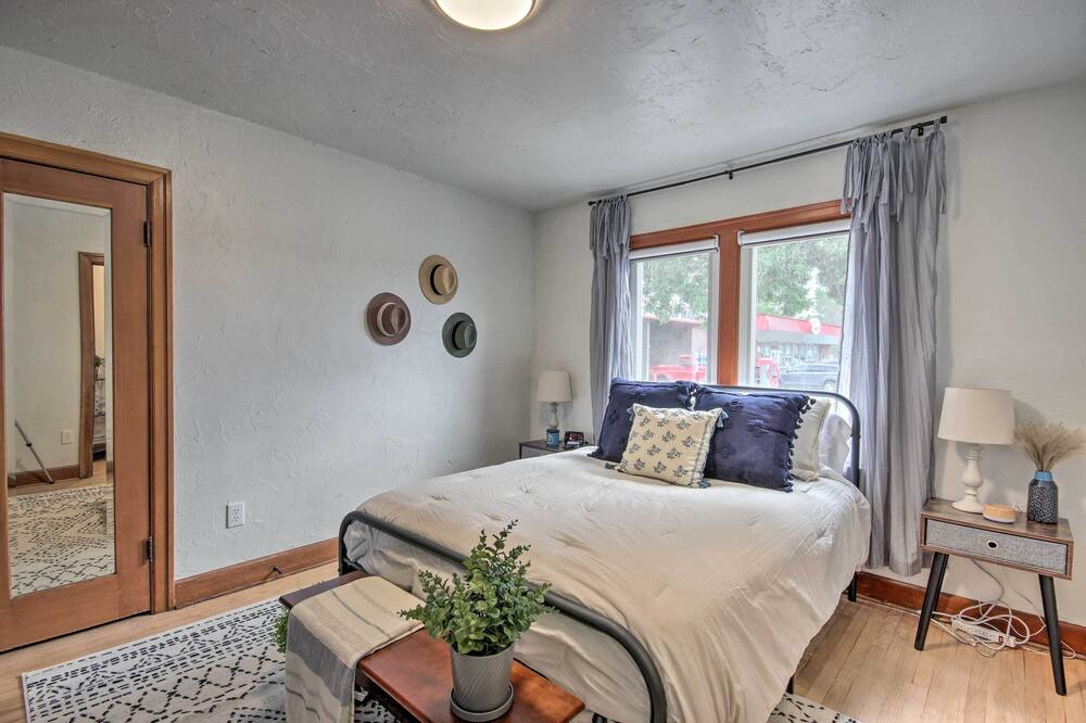 Photo of Bedroom in Laurel