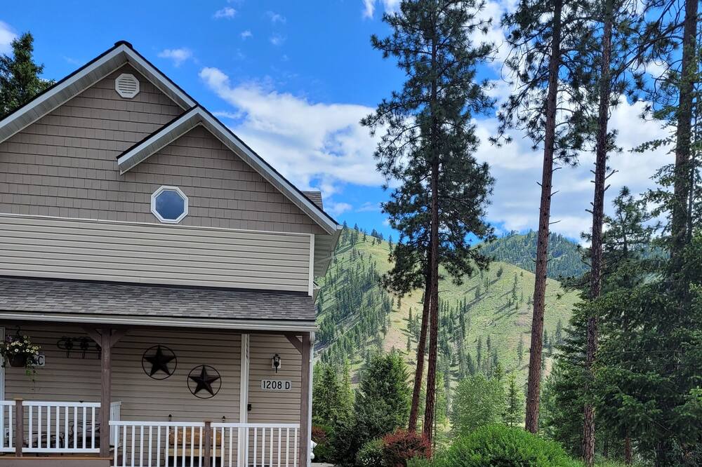 Photo of Outdoor in Superior