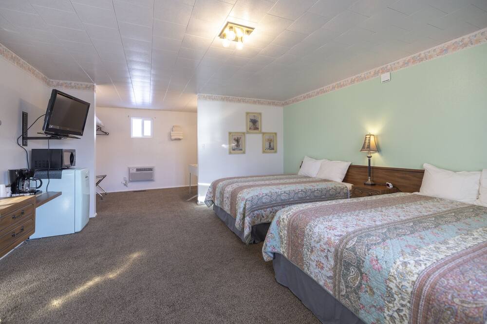 Photo of Bedroom in Frontier