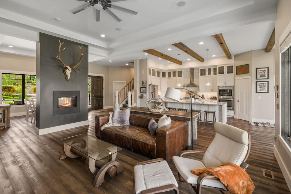 Photo of Livingroom in Bozeman