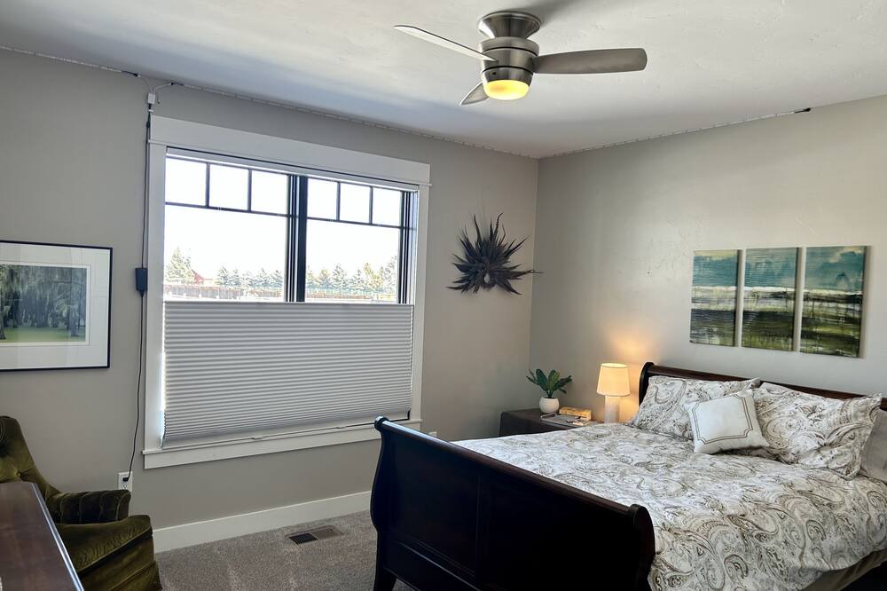 Photo of Bedroom in Bozeman