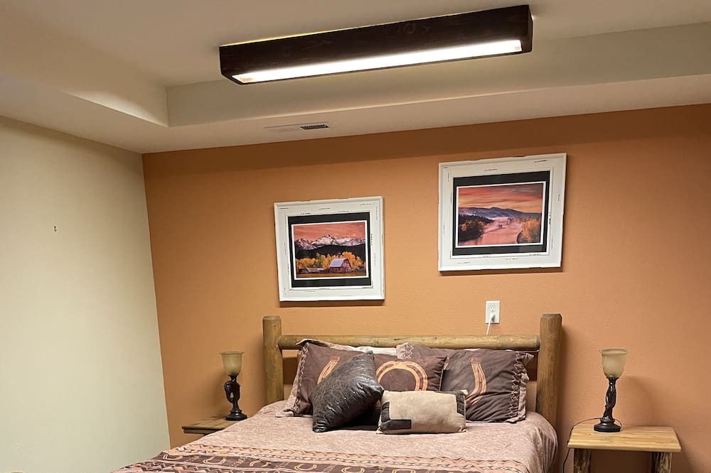 Photo of Bedroom in Helena