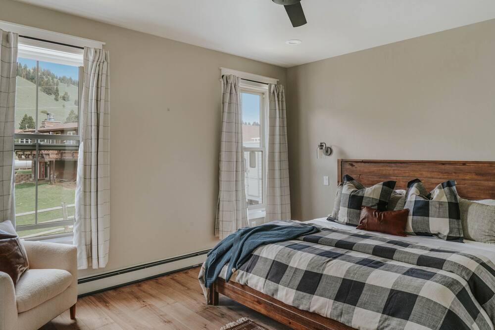 Photo of Bedroom in Marysville