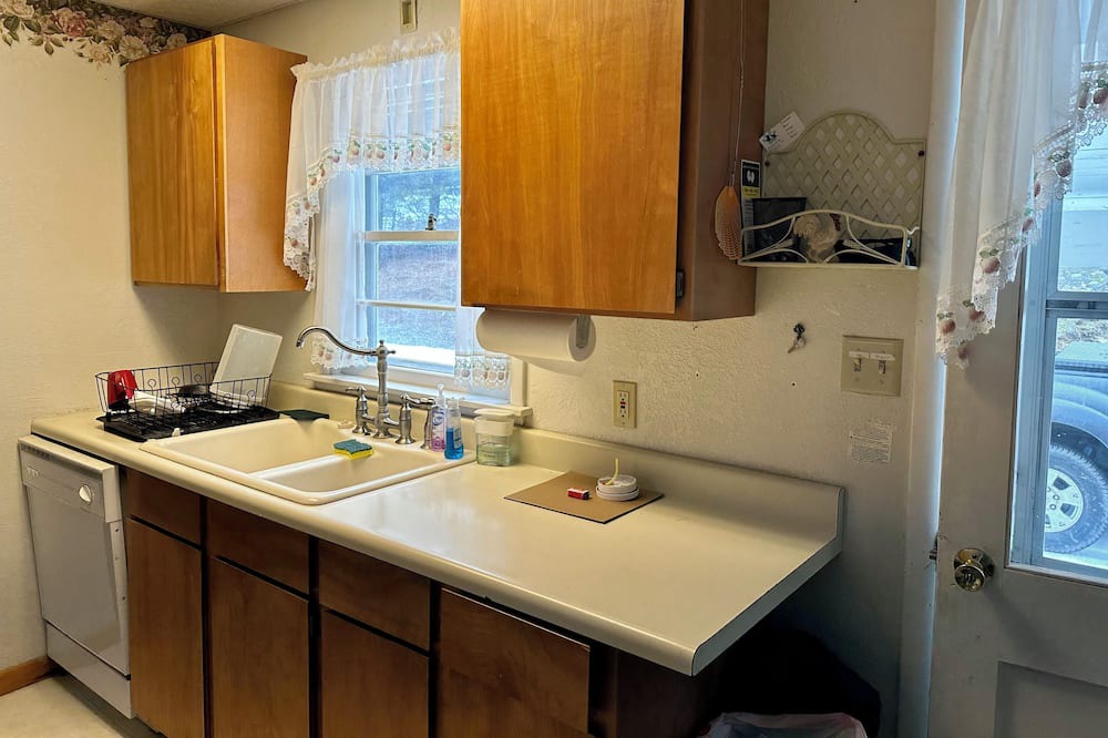 Photo of Kitchen in Thompson Falls