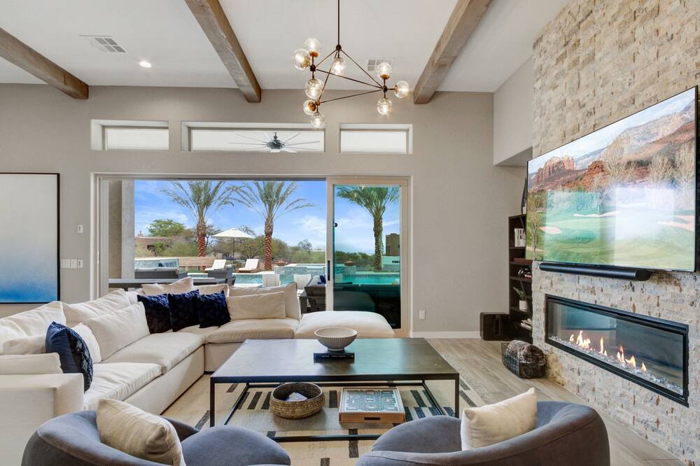 Photo of Livingroom in Rio Verde Foothills
