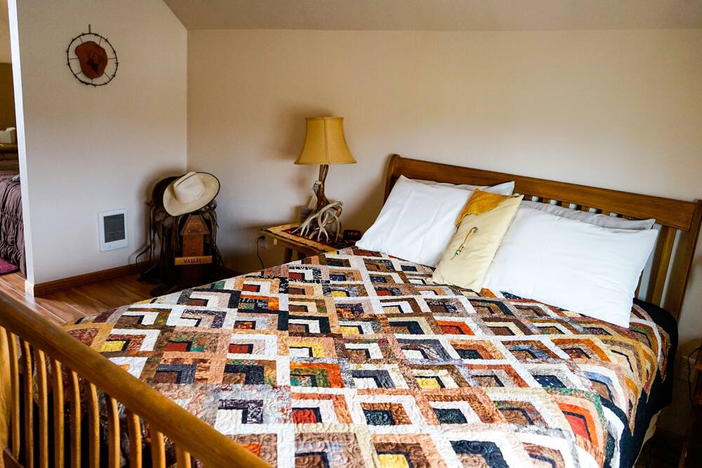 Photo of Bedroom in Twin Bridges