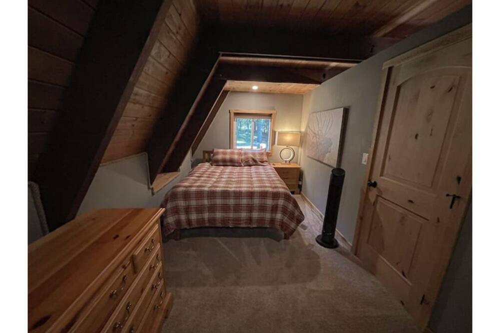 Photo of Bedroom in Heron