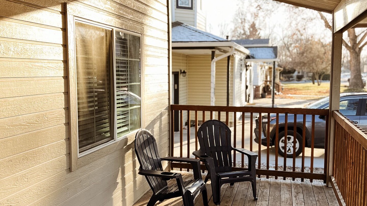 Photo of Patio Balcony in Veterans Park
