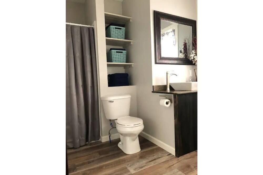 Photo of Bathroom in Raymond
