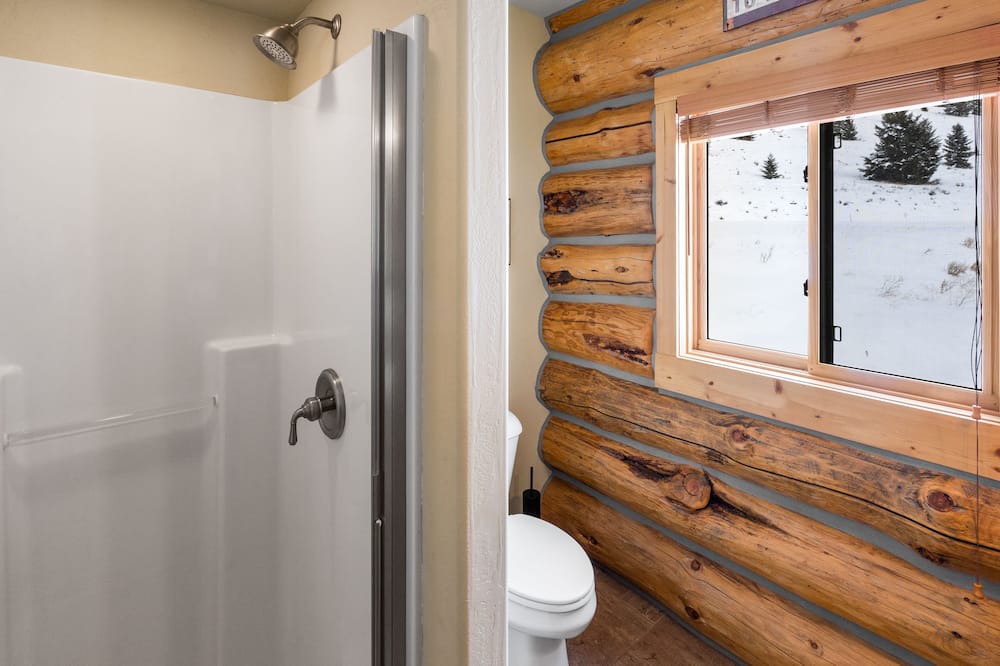 Photo of Bathroom in West Yellowstone