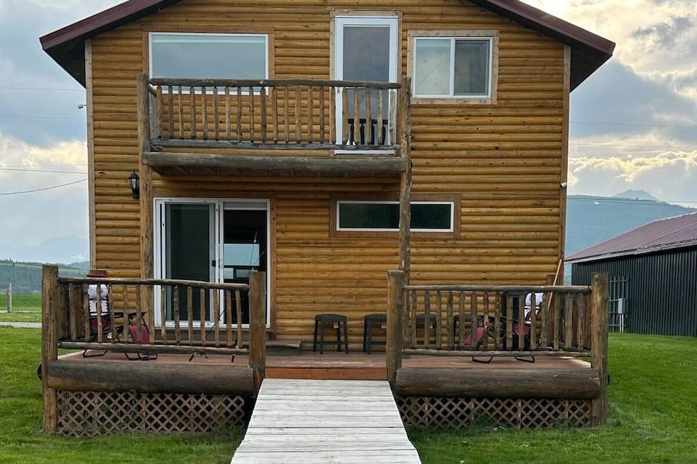 Photo of Outdoor in Babb