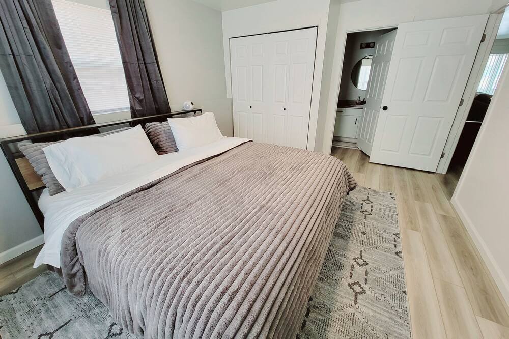 Photo of Bedroom in Missoula