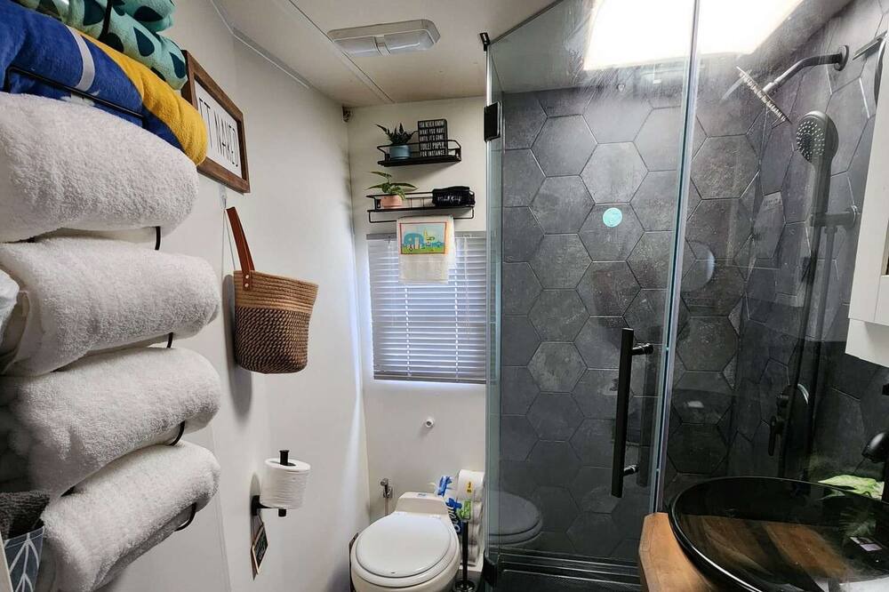 Photo of Bathroom in Marion
