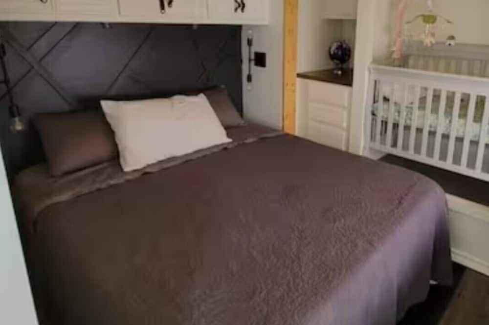 Photo of Bedroom in Marion