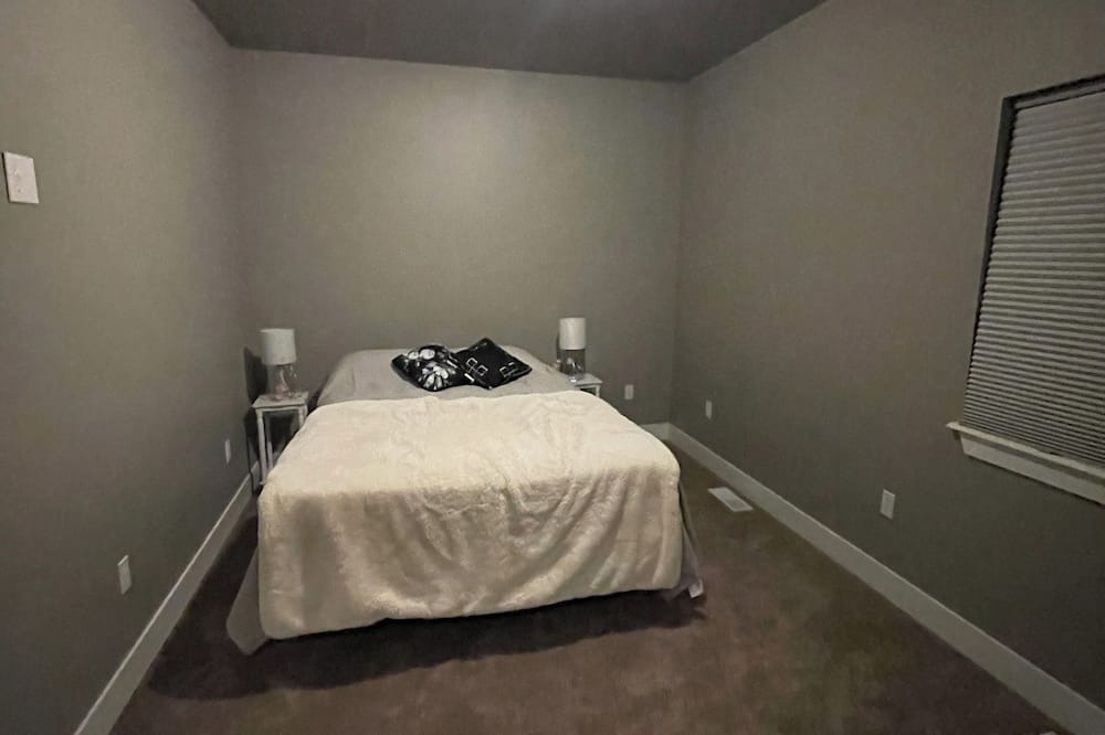 Photo of Bedroom in Edgar