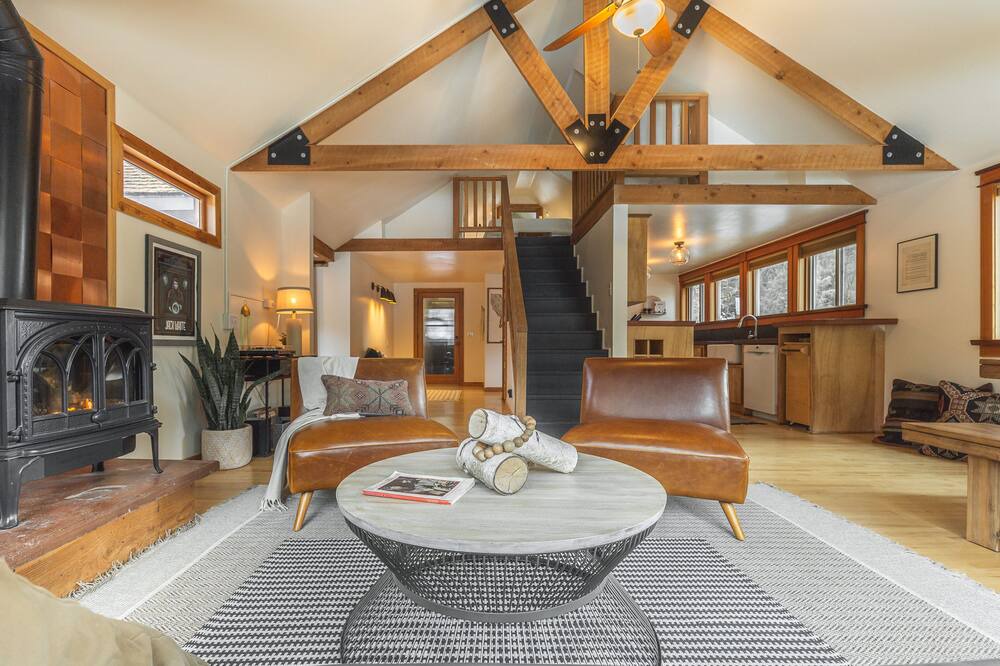 Photo of Livingroom in Missoula