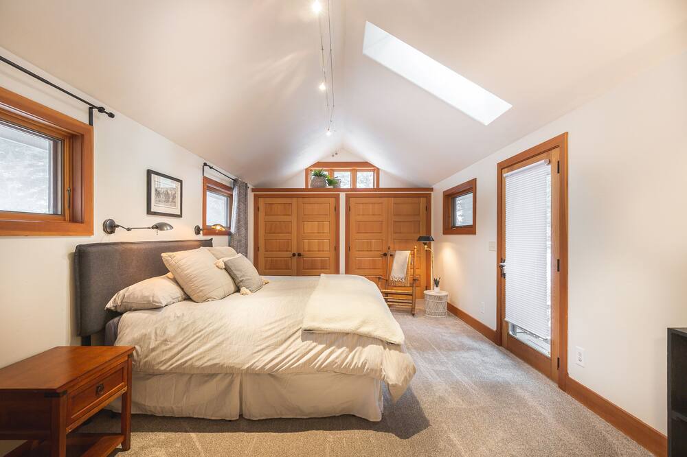 Photo of Bedroom in Missoula