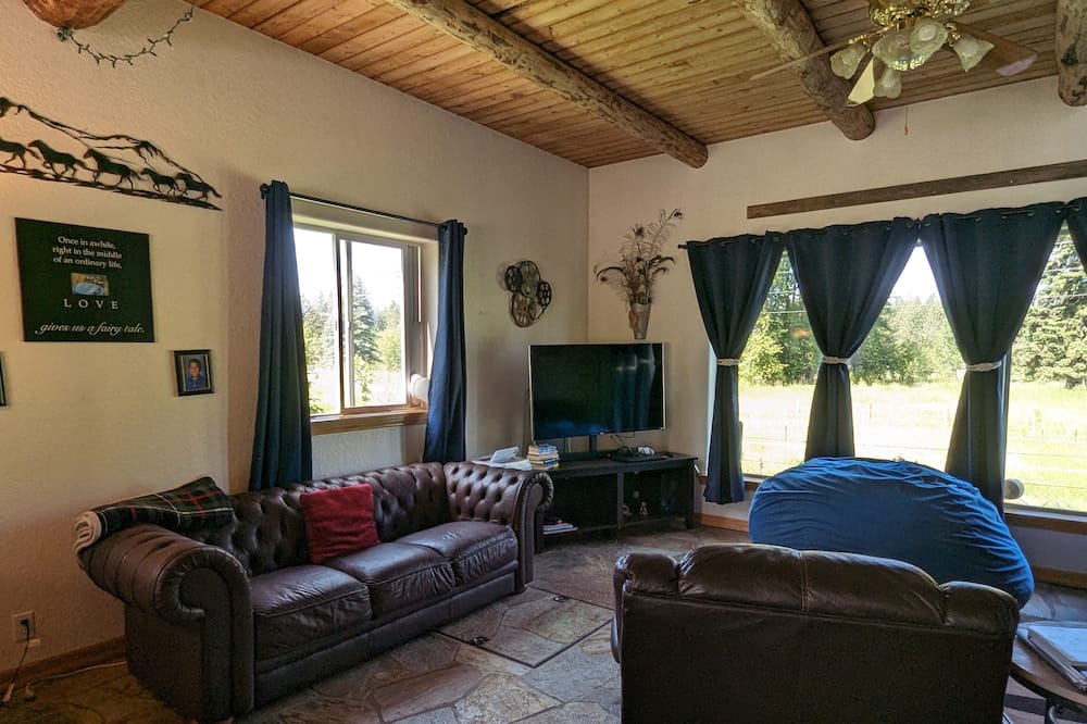 Photo of Bedroom in Ronan