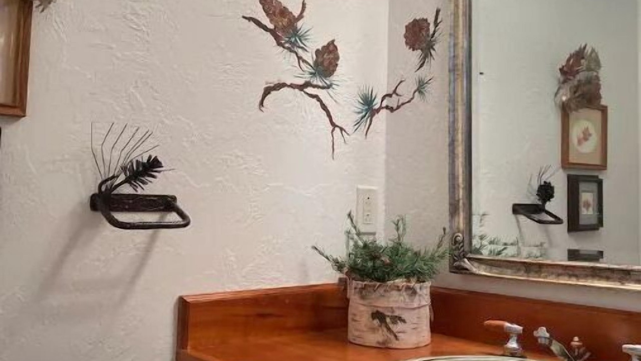 Photo of Bathroom in Marion