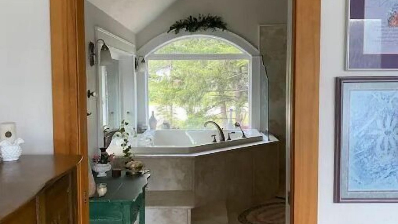 Photo of Bathroom in Marion