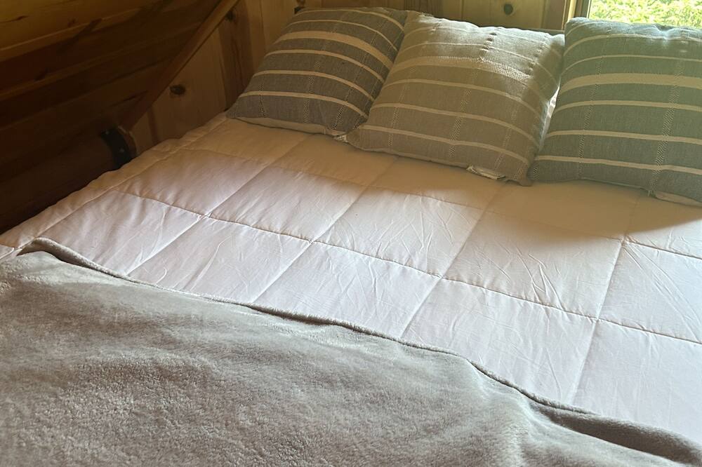 Photo of Bedroom in Drummond