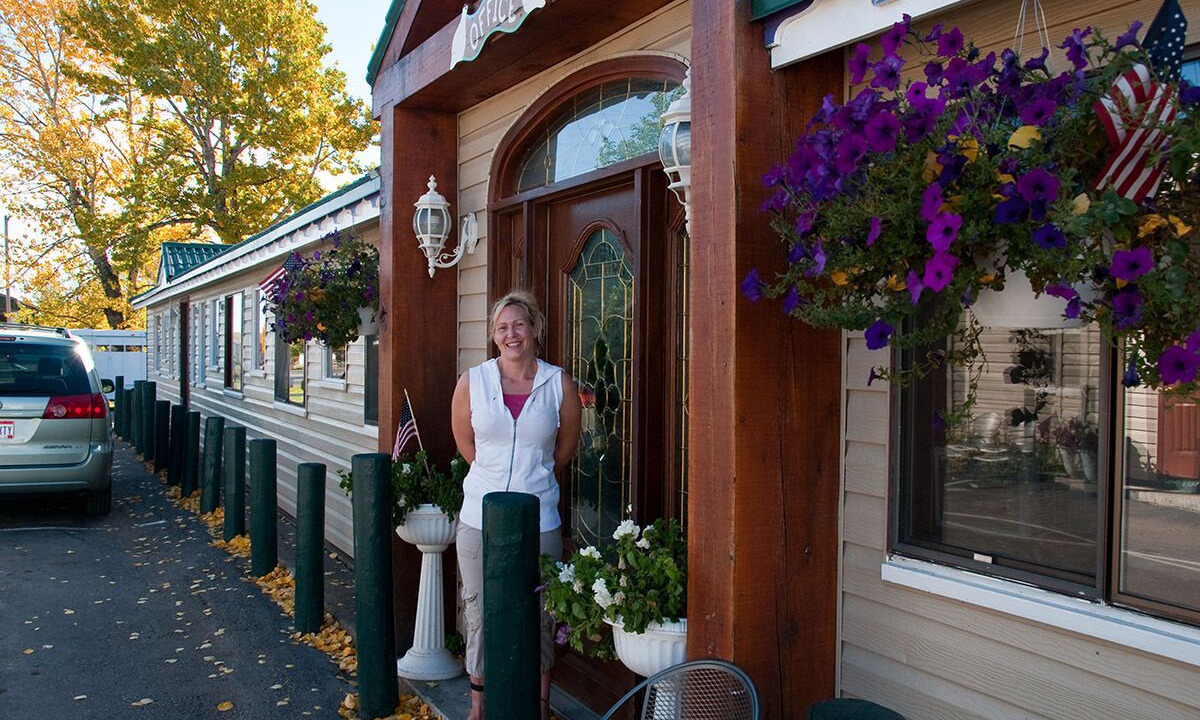 Photo of Outdoor in East Glacier Park Village