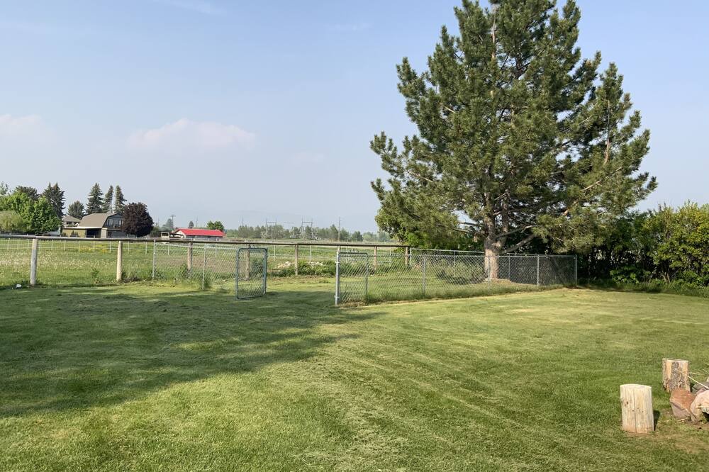 Photo of Outdoor in Orchard Homes