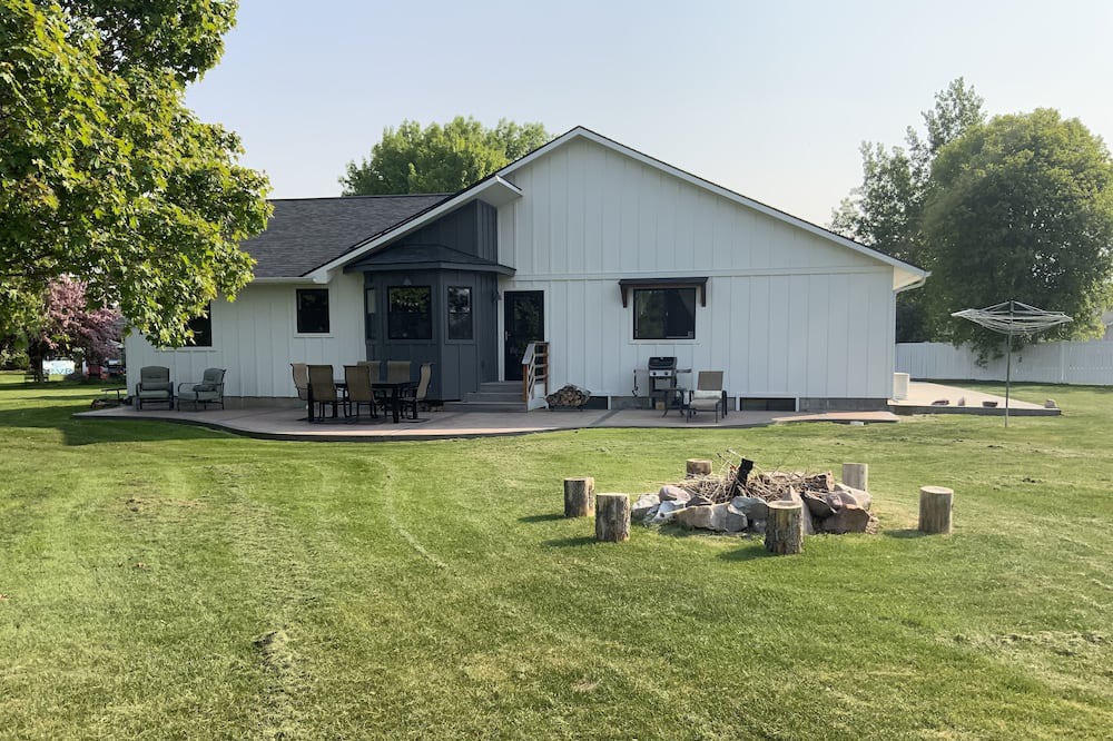 Photo of Outdoor in Orchard Homes