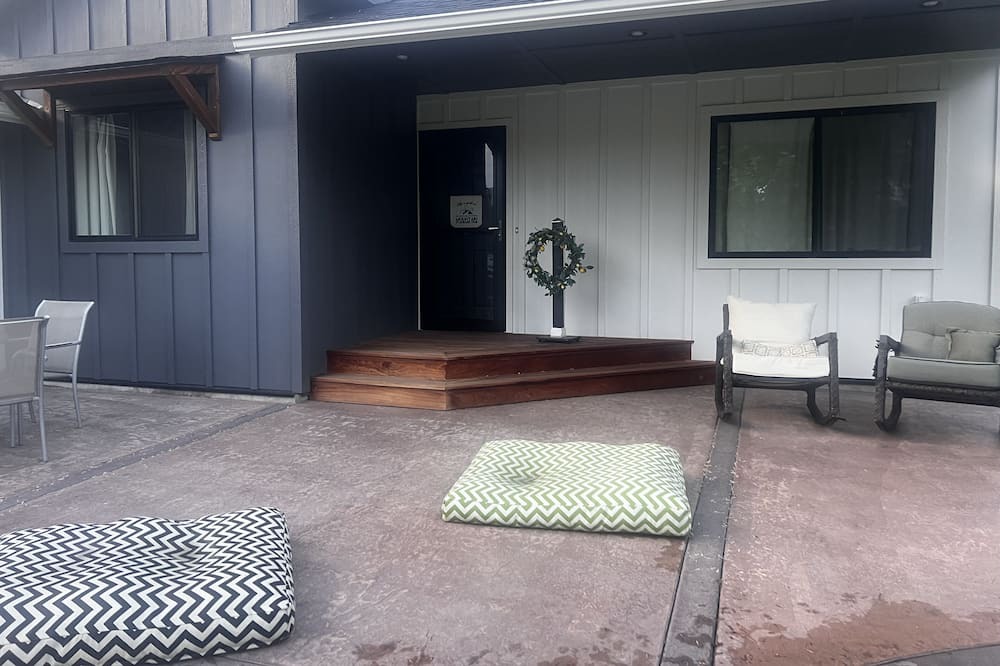 Photo of Outdoor in Orchard Homes