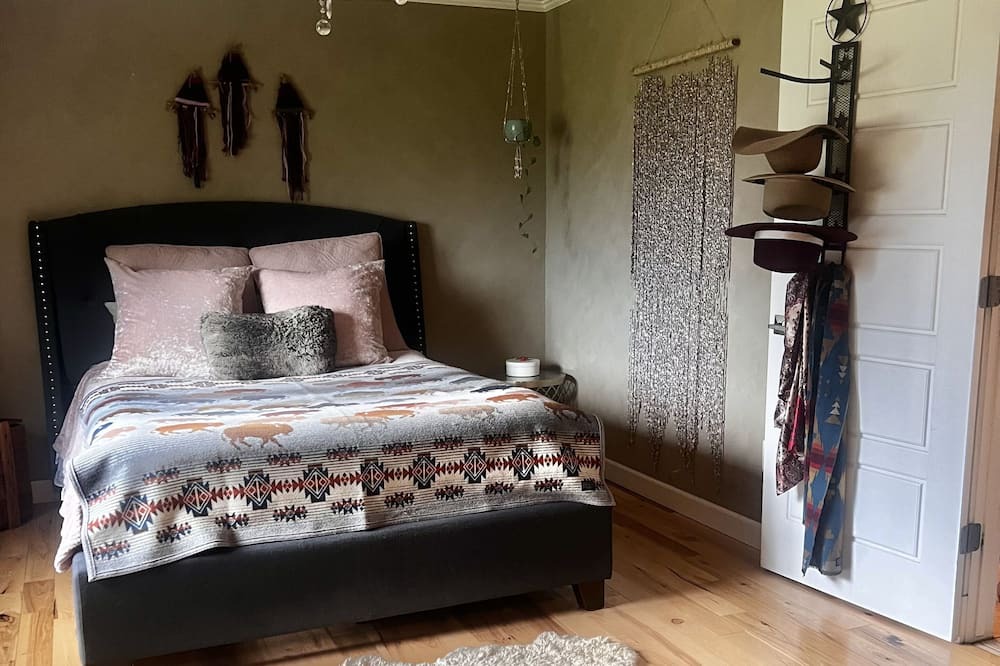 Photo of Bedroom in Orchard Homes