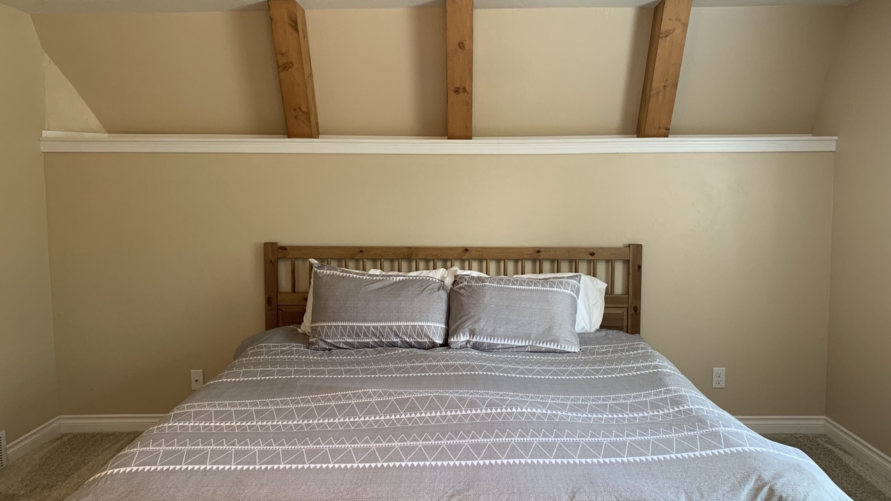 Photo of Bedroom in Miller Creek