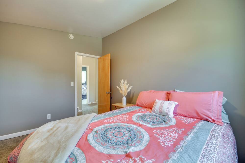 Photo of Bedroom in Billings