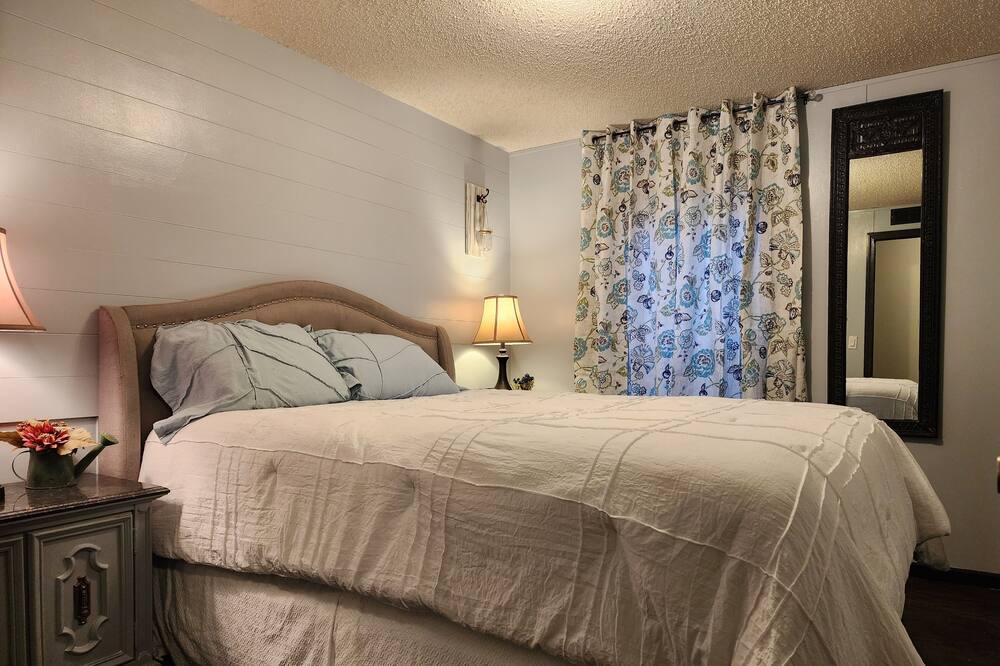 Photo of Bedroom in Kalispell