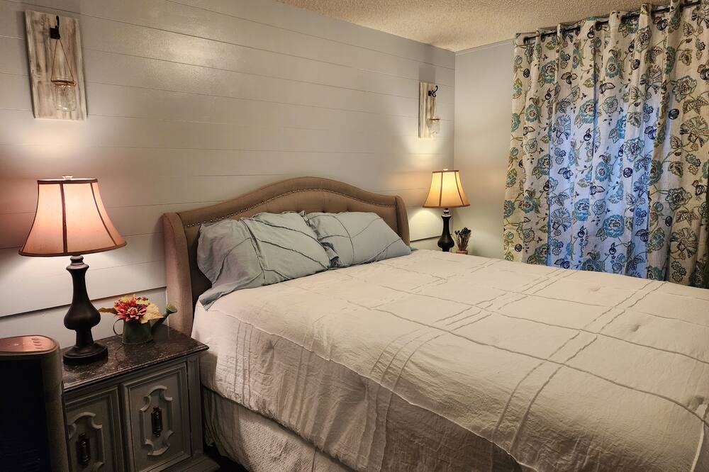 Photo of Bedroom in Kalispell