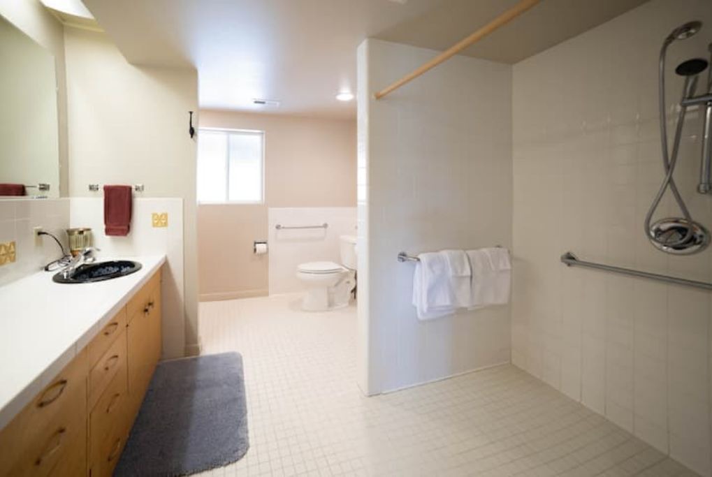 Photo of Bathroom in Darby