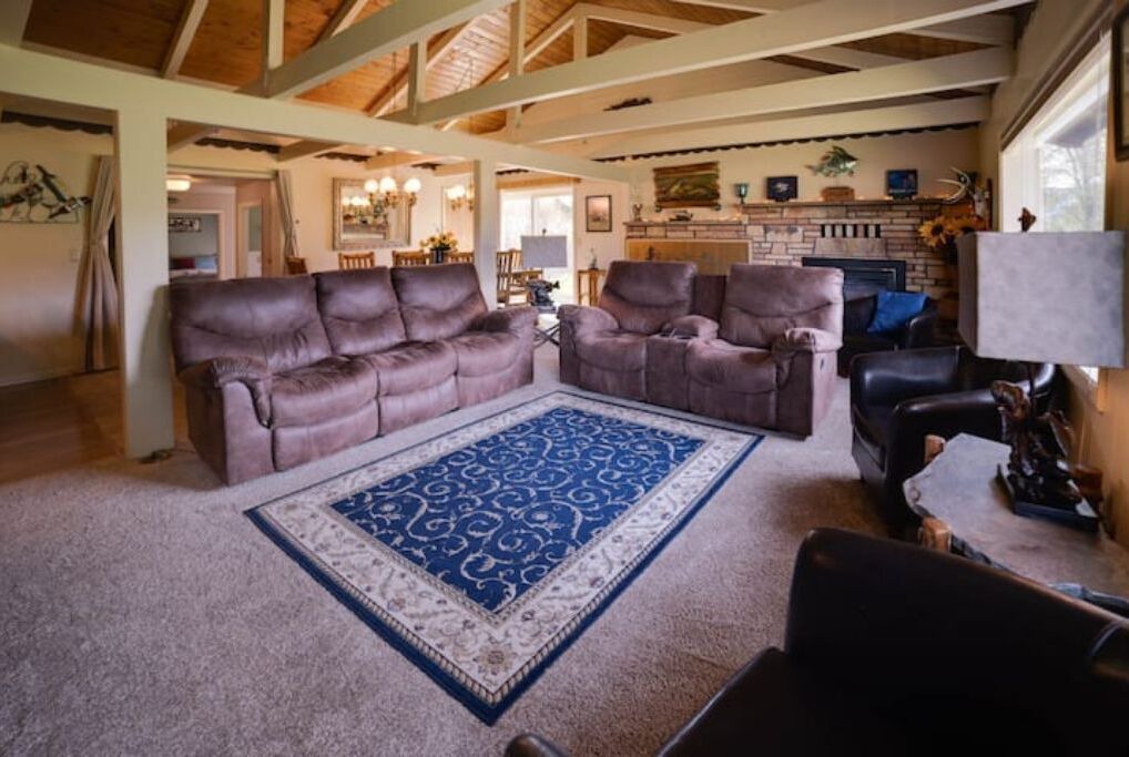 Photo of Livingroom in Darby