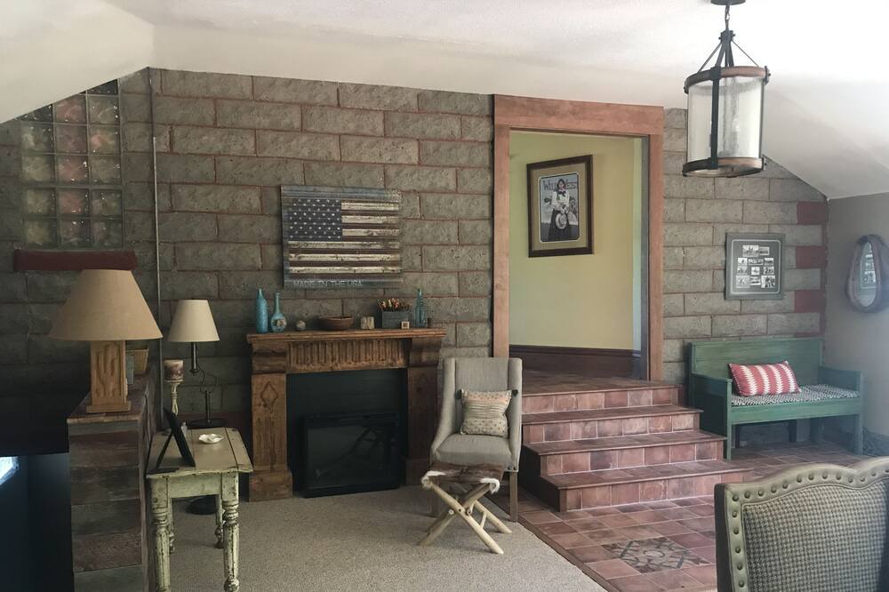 Photo of Livingroom in Big Timber