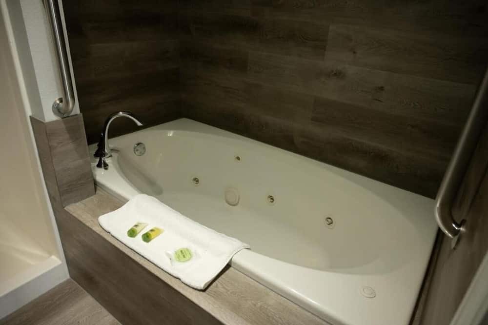Photo of Bathroom in Dillon