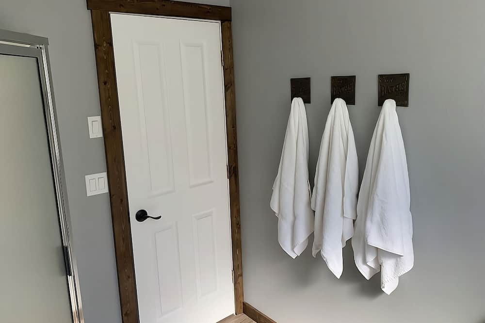Photo of Bathroom in Dillon