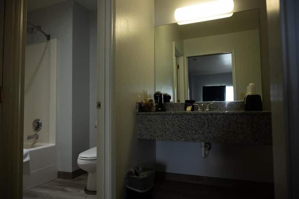 Photo of Bathroom in Dillon