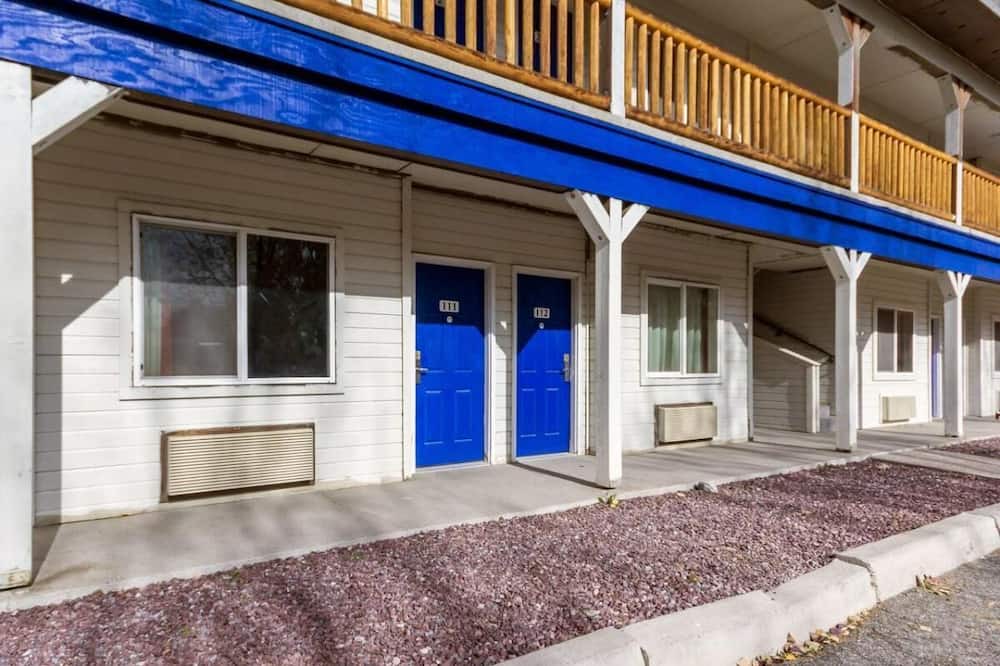 Photo of Outdoor in Dillon
