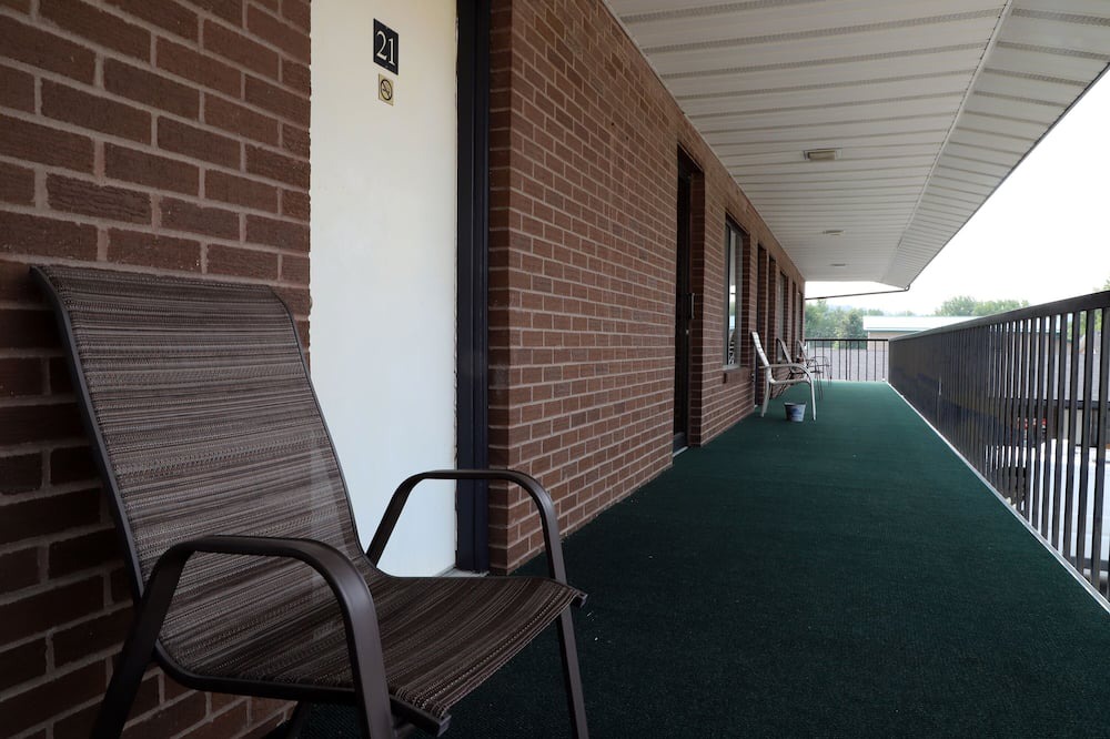 Photo of Patio Balcony in Roundup