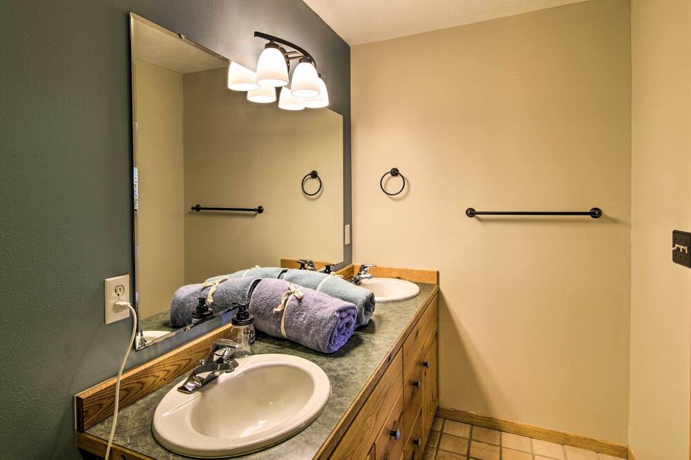 Photo of Bathroom in Bozeman