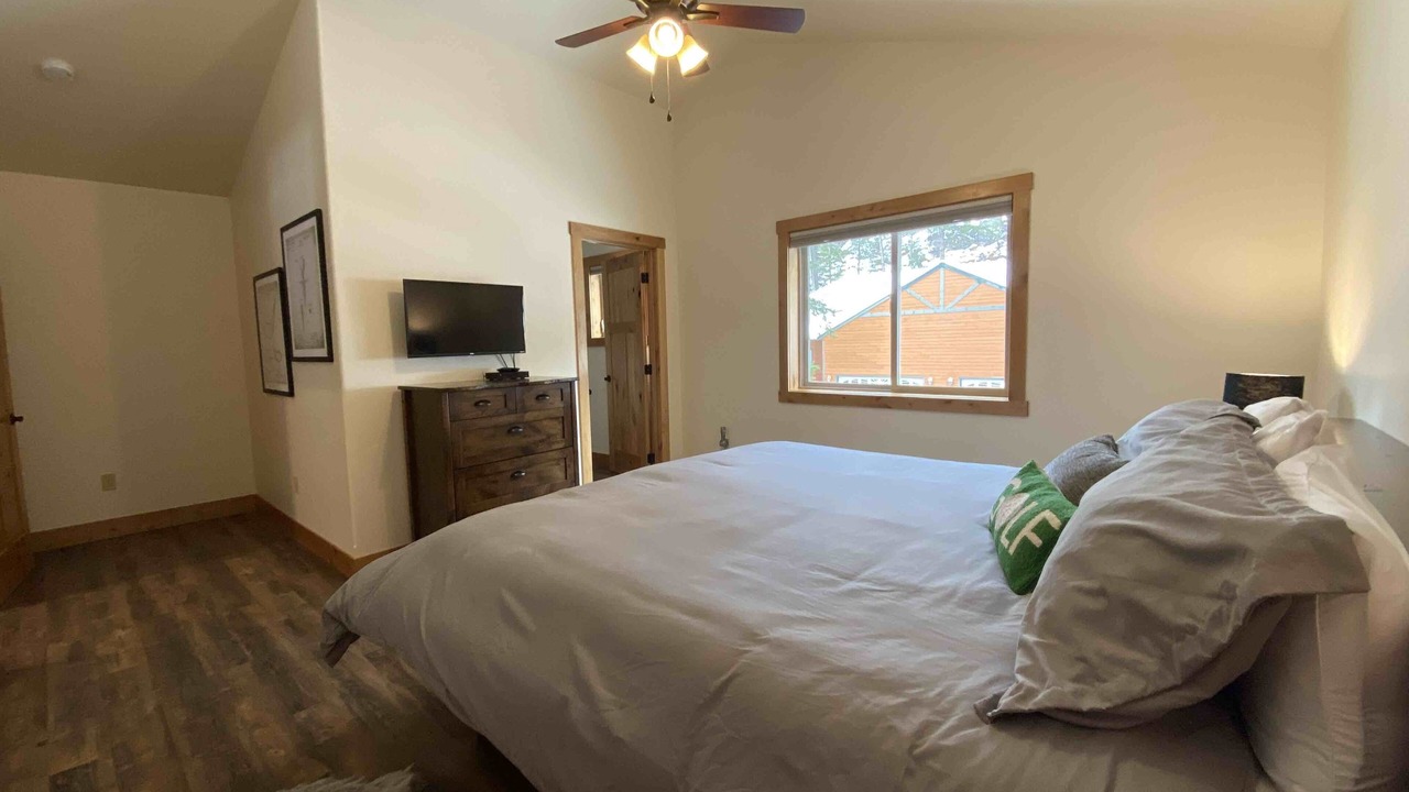 Photo of Bedroom in Bigfork
