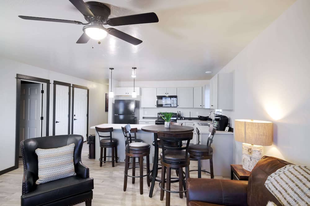 Photo of Livingroom in Butte