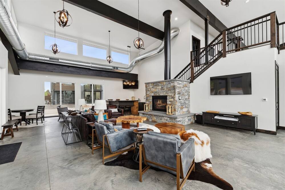 Photo of Livingroom in Whitefish