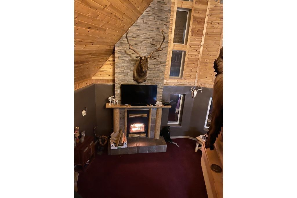 Photo of Kitchen in West Yellowstone